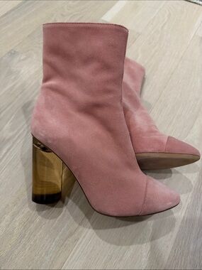 Brother Vellies Size 8-9 womens